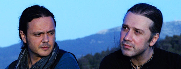 Ο Βασίλης Γισδάκης με τον συνθέτη Δαμιανό Πάντα για μία μοναδική εμφάνιση στη μουσική σκηνή Σφίγγα