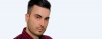 Ο Θάνος Ολύμπιος υποψήφιος για Eurovision με τραγούδι ethnic σε στίχους Μάνου Ελευθερίου