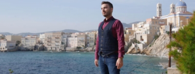 O Θάνος Ολύμπιος κατέθεσε τραγούδι με χρώμα παραδοσιακό &amp; Αρχαιοελληνικό για την Eurovision 2020